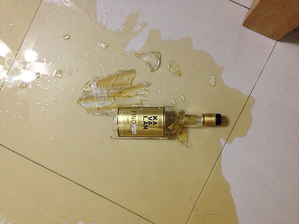 tw :::品酒网::: 各式威士忌,葡萄酒,红酒,高粱酒,白兰地,调酒,您买酒