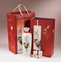 台灣 萊嘉酒廠 成功陳年精釀高粱酒 600ml