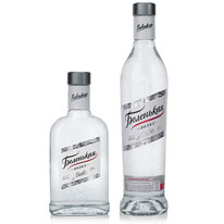 俄羅斯 比聯開亞 經典牌伏特加 750ml