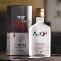 台灣 石圍牆 精醇七十 210ml