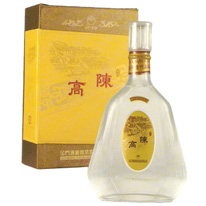 台灣 金門酒廠 2001 陳年特級高粱酒 (黃盒) 600ml