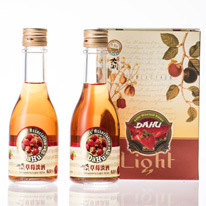 台灣 大湖酒莊 草莓淡酒 180 ml*2