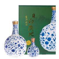 台灣 玉山台灣凍頂白蘭地 600ml