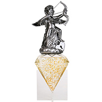 台灣 金門皇家酒廠 一箭鍾情邱比特珍鑽金箔酒 銀 750ml