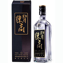 台灣 馬祖東引酒廠 東引經典陳高47度 550ml(客製酒 已停產)