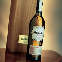 蘇格蘭 格蘭菲迪40年 單一純麥威士忌 700ml (舊包裝)