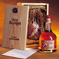 法國 利豪紅磨坊25年 干邑白蘭地 700ml